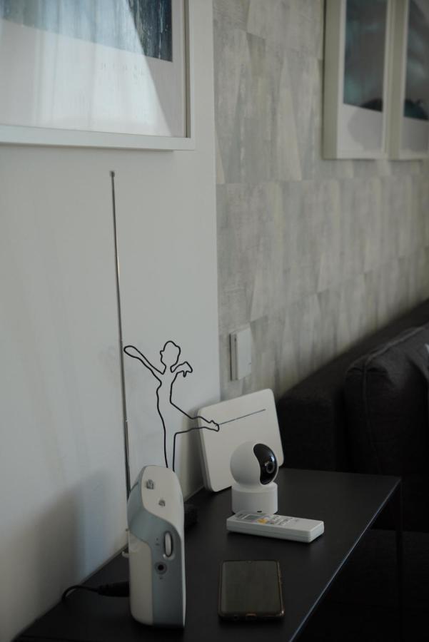 Blue Shell Apartment *